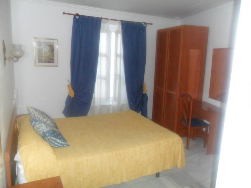 Hostal Centro Sol Кадіс Номер фото